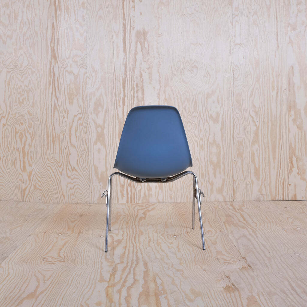 Eames DSS Plastic Side Chair Blau 2