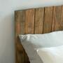 Bettkopfteil aus recyceltem Holz 0