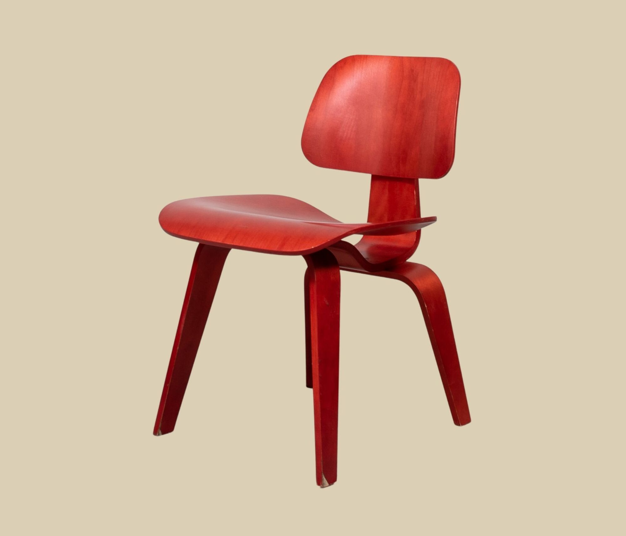 Herman Miller Eames DCW Chair Rot 0