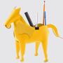 Pferd Schreibtischhelfer aus 100% Recyceltem Leder Gelb 0